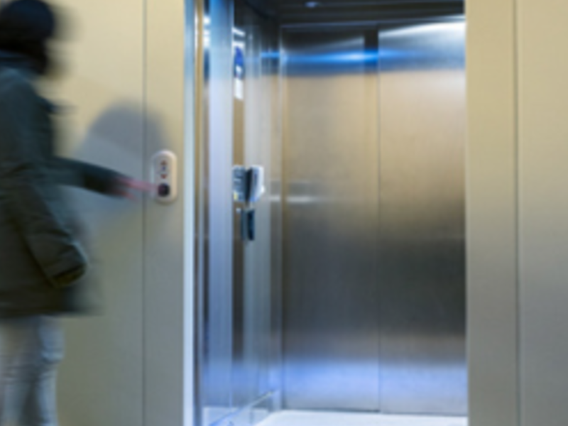 Ascensor eléctrico Punta Pacífica